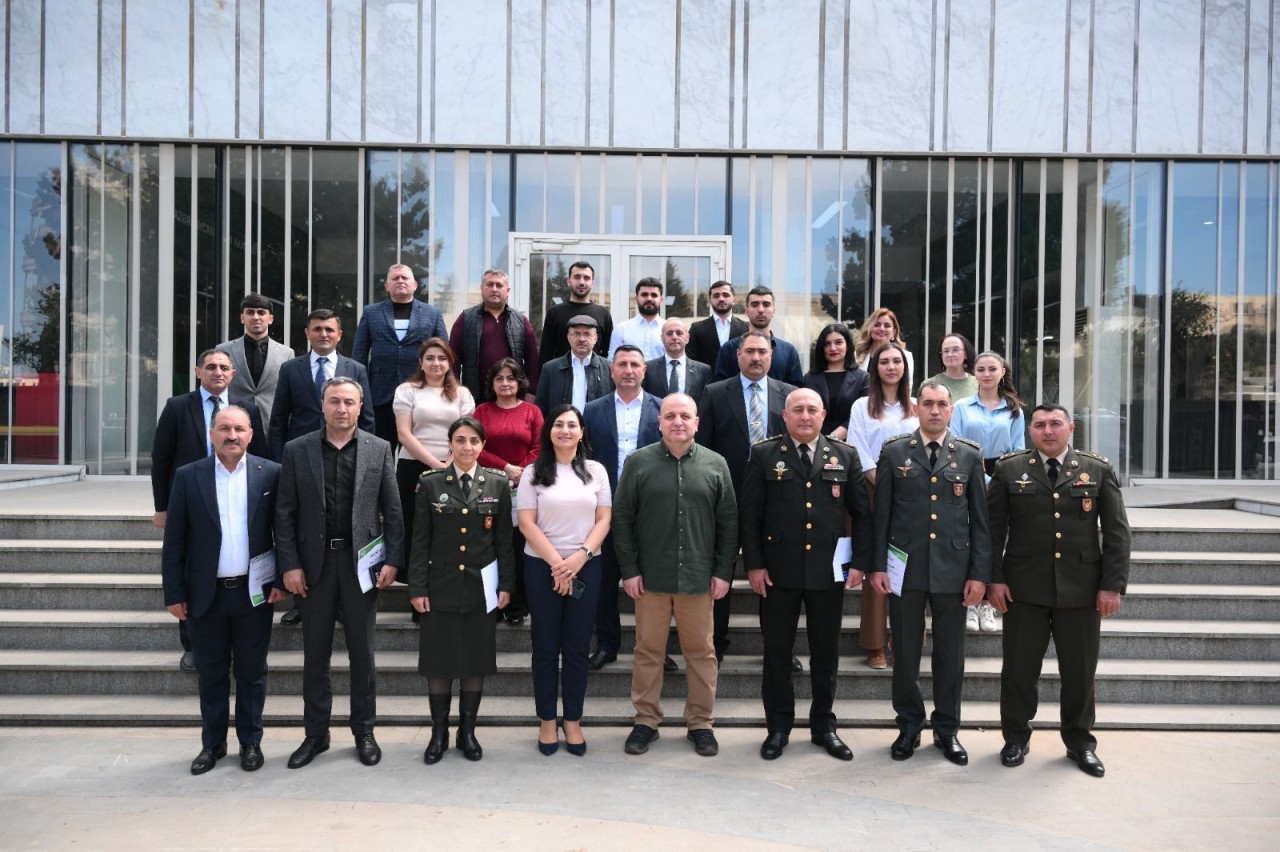 Türkiyəli dosent İdman Akademiyasında təlim keçdi - FOTOLAR